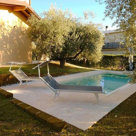 Villa Lidia - Tra Il Verde E L'Azzurro. ซานเฟลีเช เดล เบนาโก ภายนอก รูปภาพ